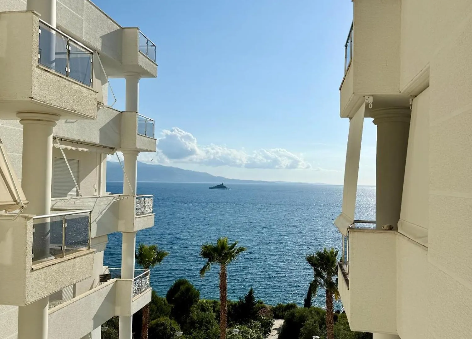 Limani Deluxe Apartments Sarandë 0*,  Albânia