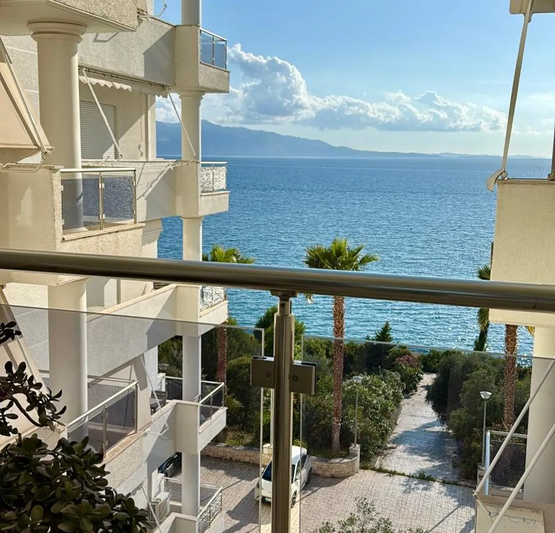 Limani Deluxe Apartments Sarandë