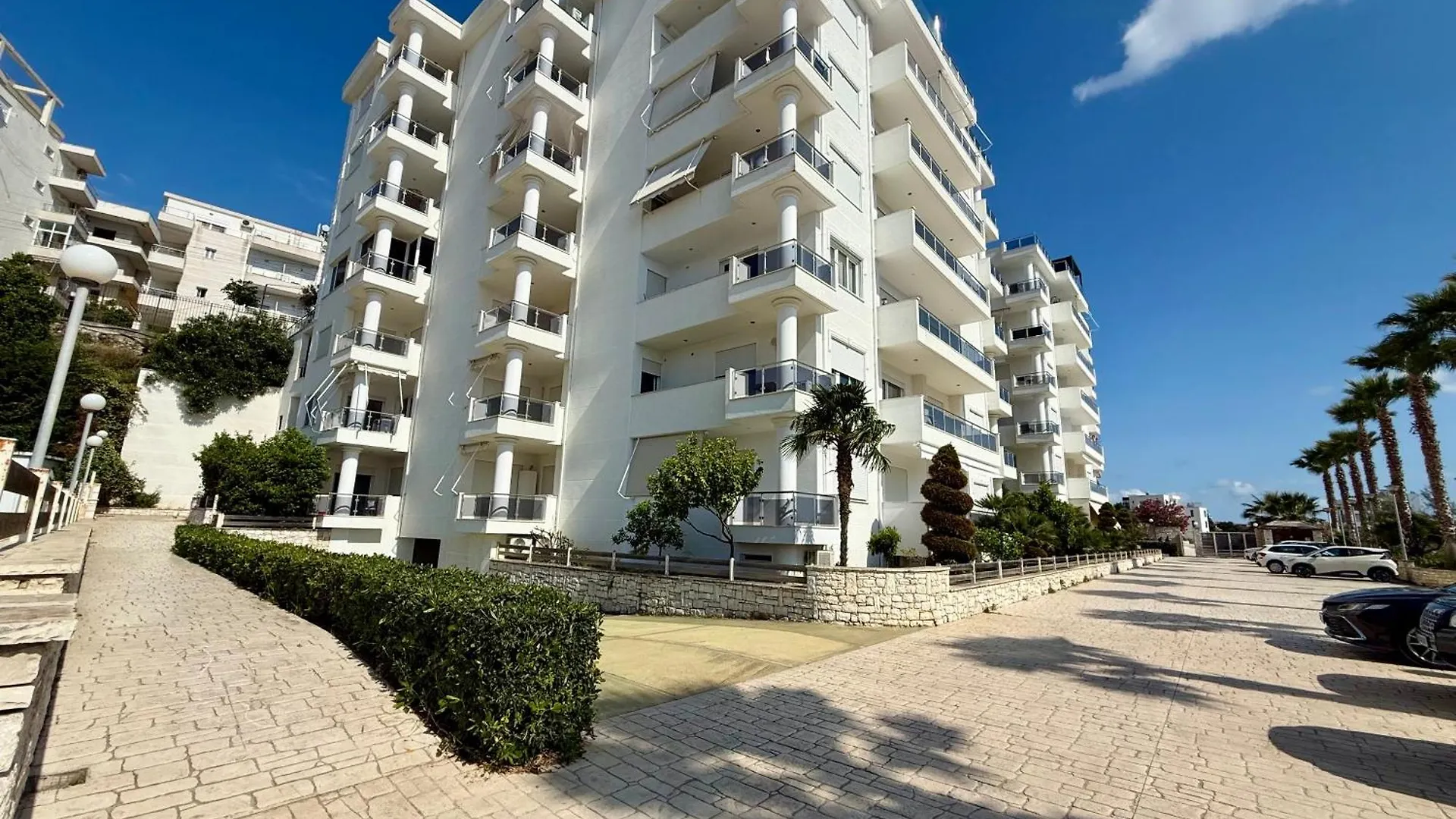 Limani Deluxe Apartments Sarandë